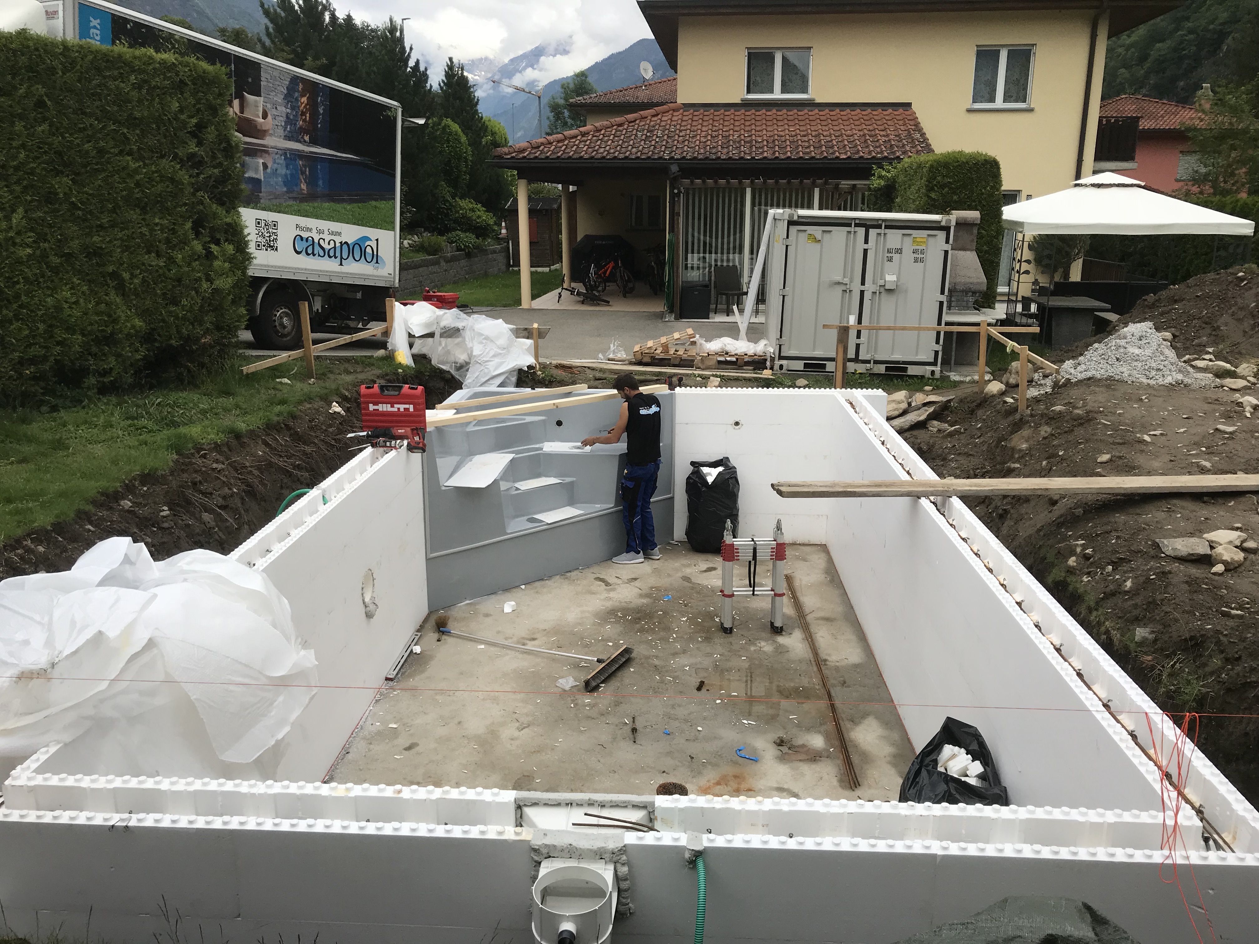 piscina piscine economica vantaggiosa liner rivestimento termoisolanti cemento fuori terra interrata